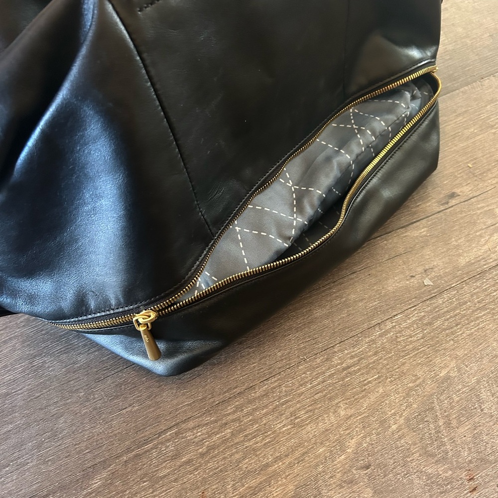 HOBO Black Fast Track Lane Satchel Bag - Picture 10 of 11